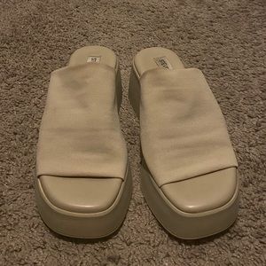 Steve Madden Slinky 30 Platform Sandal